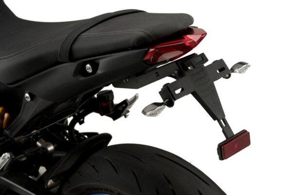 LICENSE SUPPORT YAMAHA MT-09 21 C/BLACK