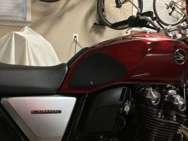GRIPSTER TANK GRIPS,HON  CB1100 (2014-CURRENT), Include TP5-SS