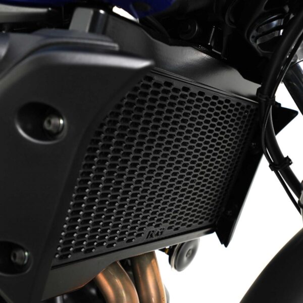 PRO Radiator Guard DARK BLUE - Yamaha MT-07 14- / Tracer 7 (GT) 21- / Tracer 700 16-20 / XSR700 16- (SPECIAL ORDER)