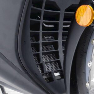 Radiator Guard SILVER - Kymco AK550 18-